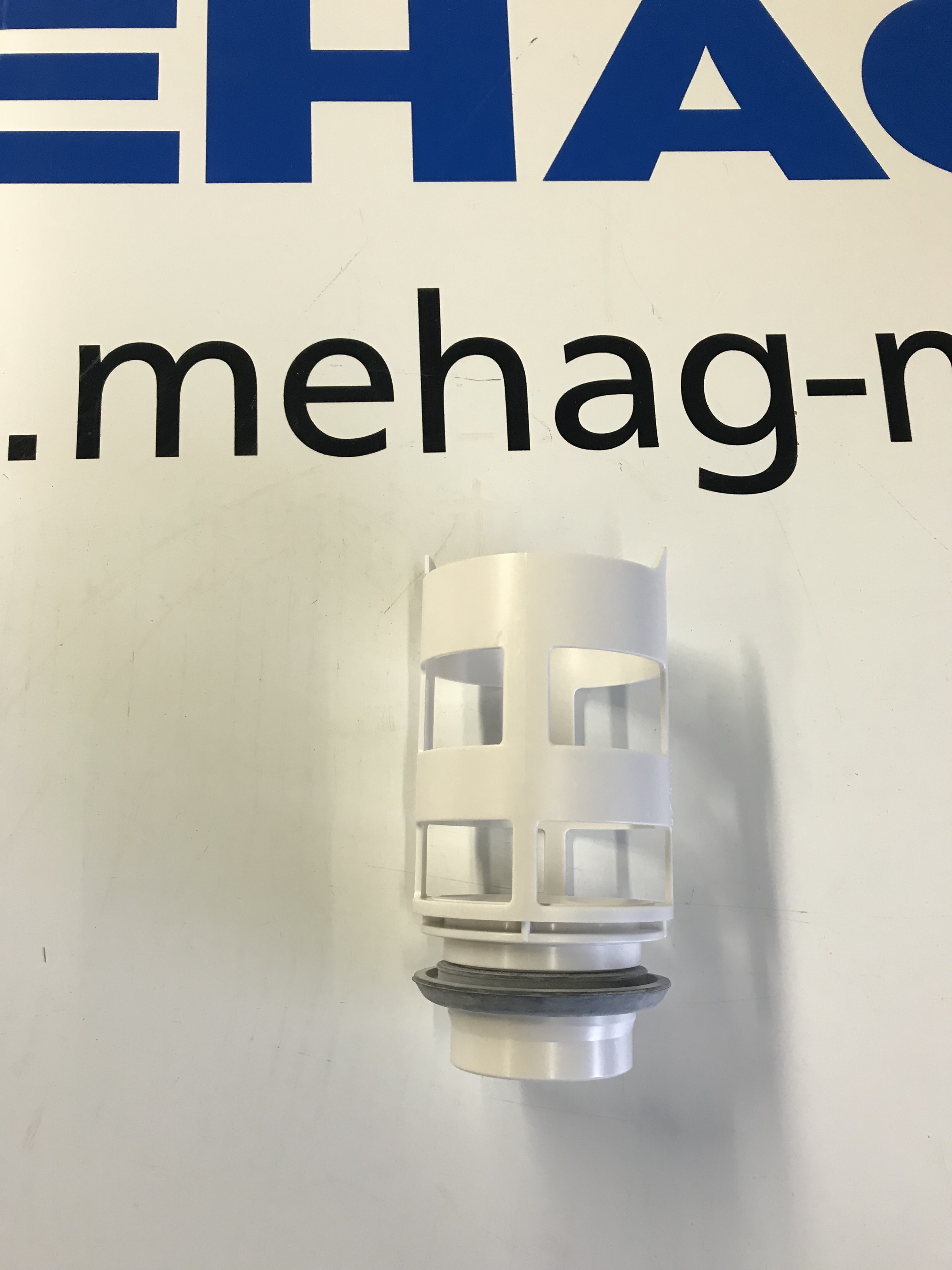 Geberit Bassin mit Dichtung für Ablaufglocke 240.501.00.1